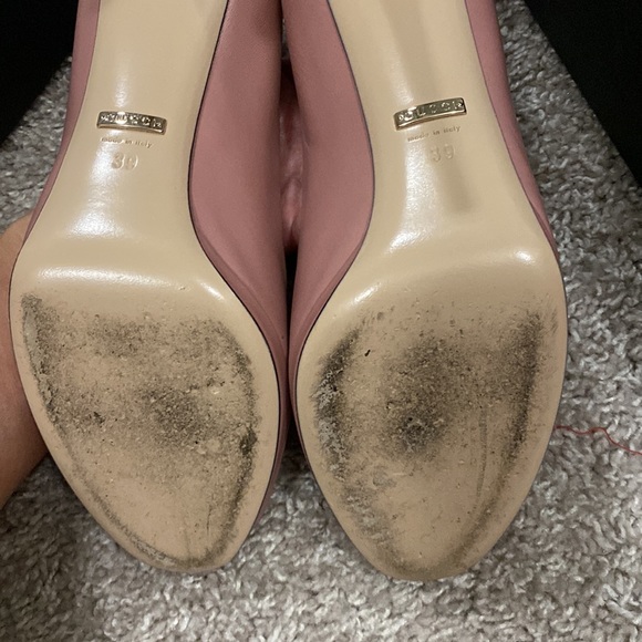 Gucci horsebit heels,size 9 ,used once,normal wear and tears - Picture 5 of 10